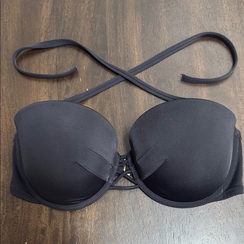Victoria’s Secret bikini top 34DD
